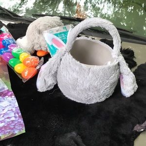 NWT Happy Easter Bunny Basket Plush Rabbit Novelty Glasses Plastic Eggs Chalk